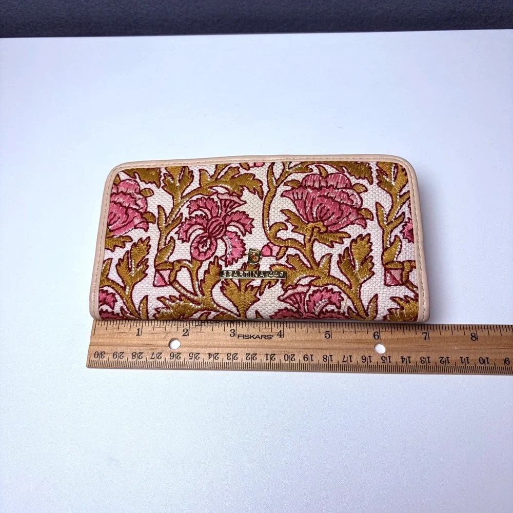 Spartina 449 Bifold Snap Floral Pattern Slim Wallet